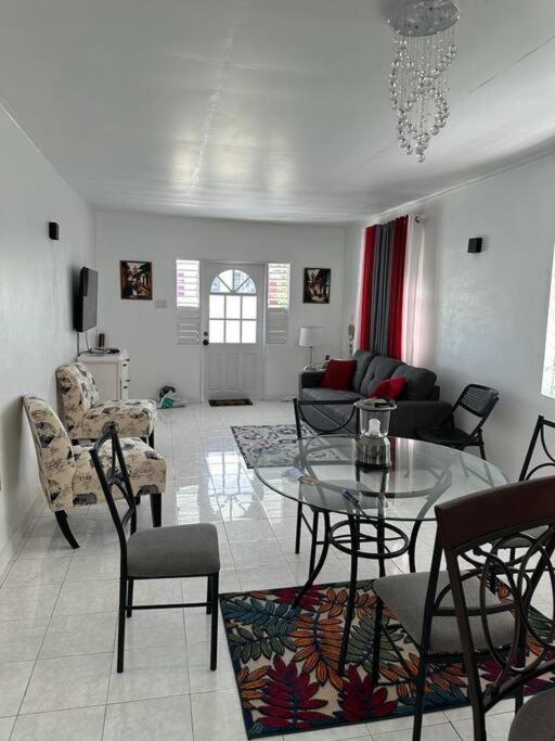 Ottie-newly Renovated, 5 Min From